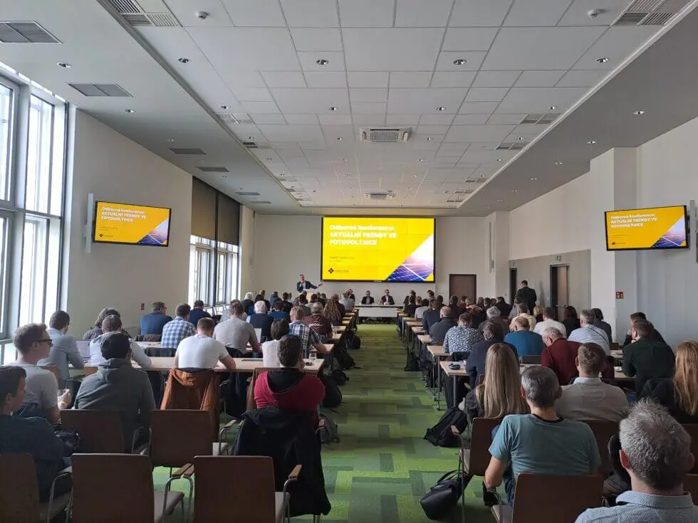 AMPER – SMART & CONNECTED WORLD 2024