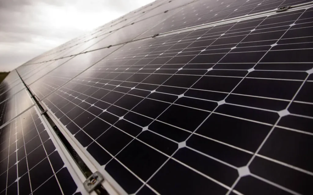 30 procent OZE do roku 2030: vláda schválila ambiciózní plán na dekarbonizaci české ekonomiky a zvýšení energetické bezpečnosti