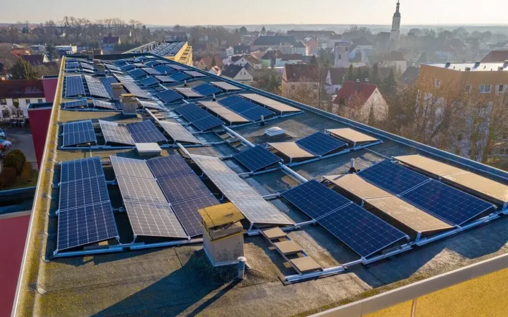Ministerstvo průmyslu a obchodu prodloužilo lhůtu na dokončení projektů z Národního plánu obnovy o půl roku